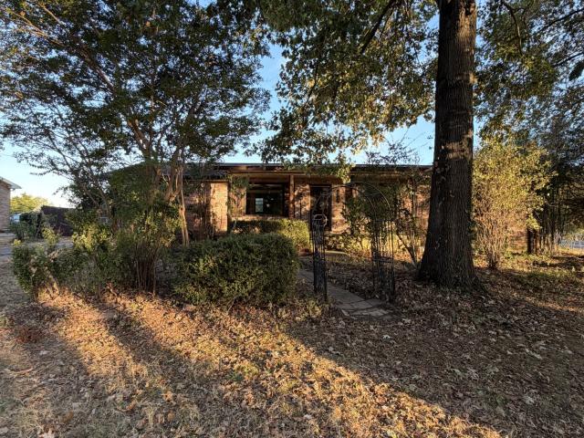 2989 Brantley Dr