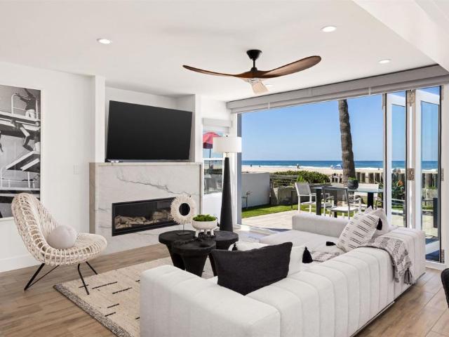 2981 Ocean Front Walk 1
