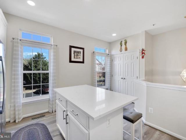 2981 Huntington Grove Square