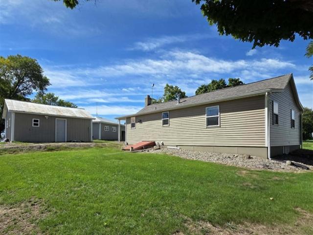 2983 Divine Highway