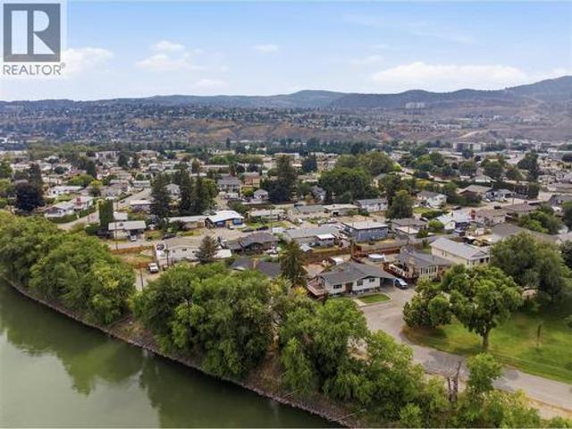298 Juniper Avenue, Kamloops, BC, V2B 1H7 house for sale | Listing ID 10396 | Royal LePage