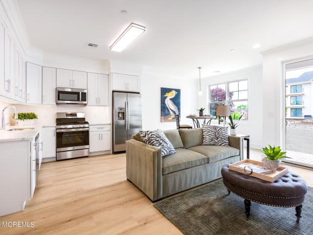 298 Westwood Avenue, 211, Long Branch, NJ