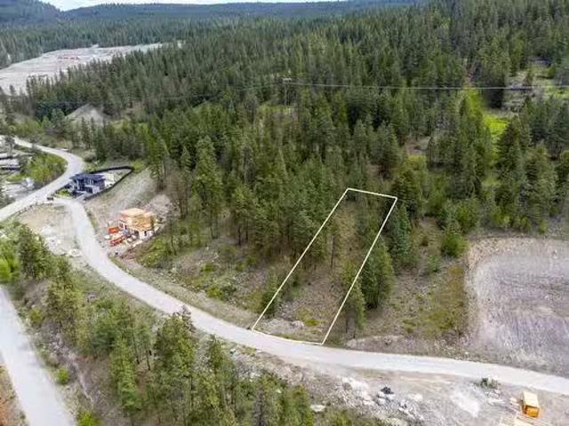 2990 Outlook Way, Naramata, BC, V0H 1N1 vacant land for sale.