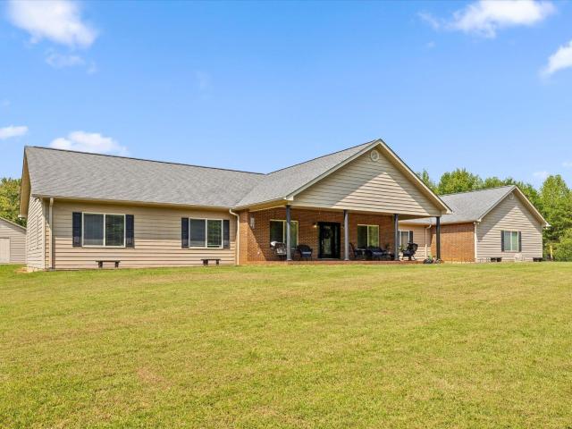 299 Boxwood Lane