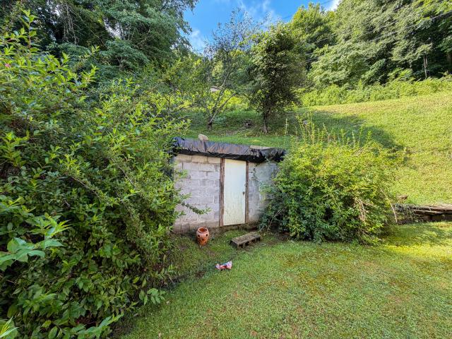 299 George Neil Hill Left Road