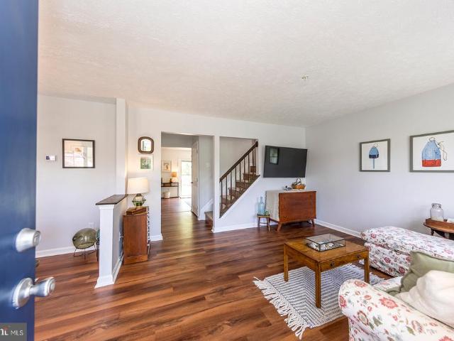 299 Mount Royal Avenue