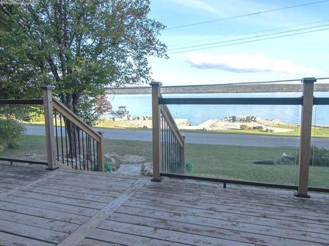 299 Mallory Beach Road, South Bruce Peninsula, ON, N0H 2T0 house for sale | Listing ID X13858 | Royal LePage