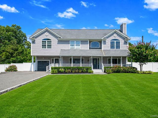 299 Patchogue Yaphank Road