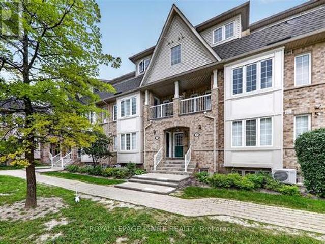 29 42 Pinery Trail, Toronto, ON, M1B 6H9 townhouse for lease | Listing ID E13738 | Royal LePage
