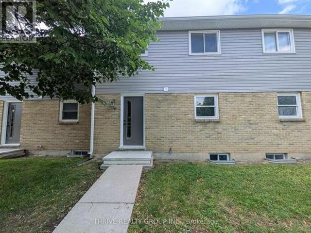 29 470 Second Street, London East H, ON, N5V 3X4 townhouse for lease | Listing ID X13479 | Royal LePage