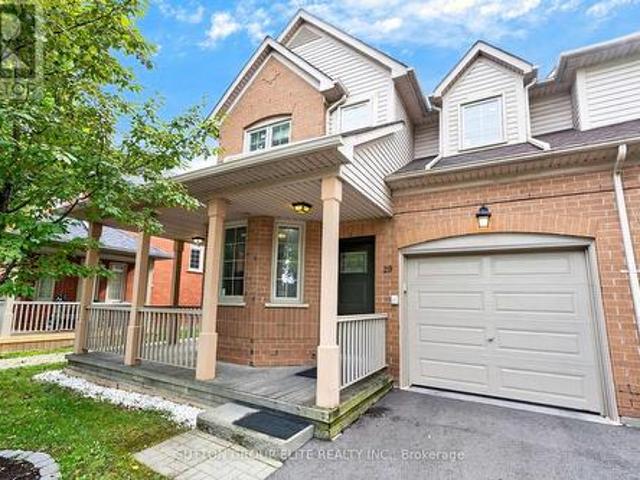 29 5223 Fairford Crescent, Mississauga, ON, L5V 2M6 townhouse for sale | Listing ID W13743 | Royal LePage