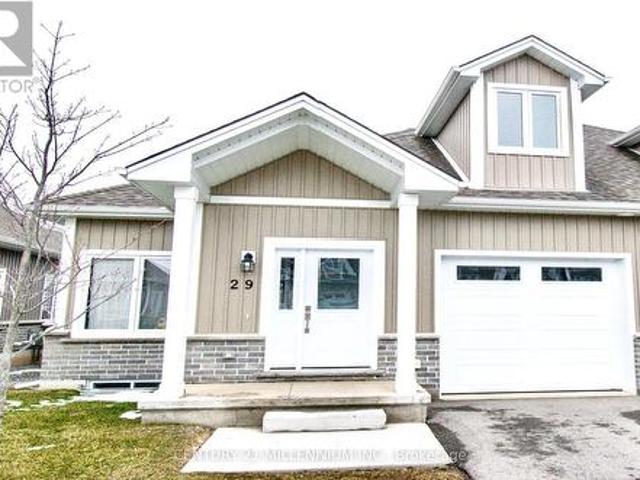 29 744 Nelson Street W, Norfolk, ON, N0A 1N0 townhouse for sale | Listing ID X12824 | Royal LePage