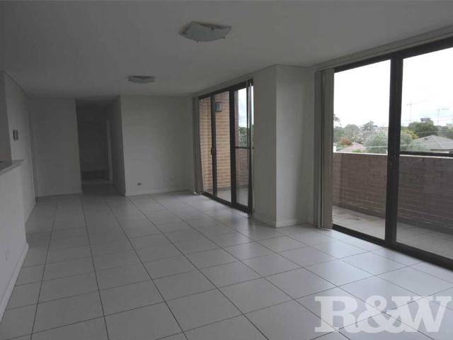 2/9 11 Kleins Road Northmead