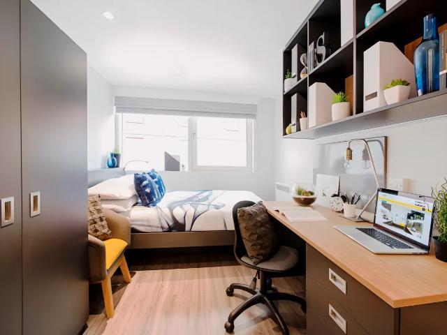 29 30 Glasshouse Yard, London EC1A, Studio to rent, £1,824 pcm | PrimeLocation