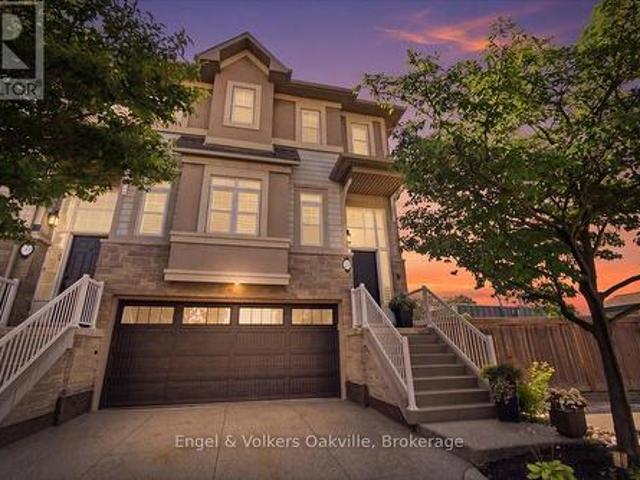 29 31 Sunvale Place, Hamilton Stoney Creek, ON, L8E 4Z6 townhouse for sale | Listing ID X13864 | Royal LePage