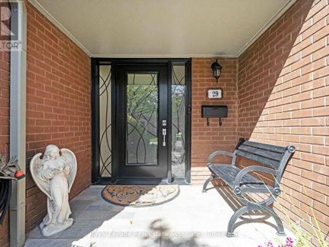 29 3265 South Millway, Mississauga, ON, L5L 2R3 townhouse for sale | Listing ID W13822 | Royal LePage