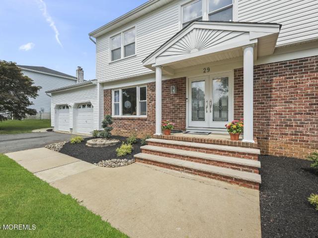 29 Tharp Lane