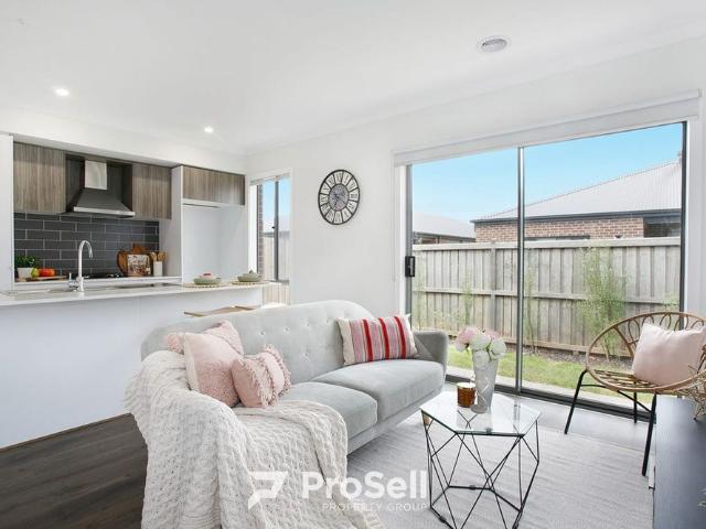 29 Thrums Road, Mambourin