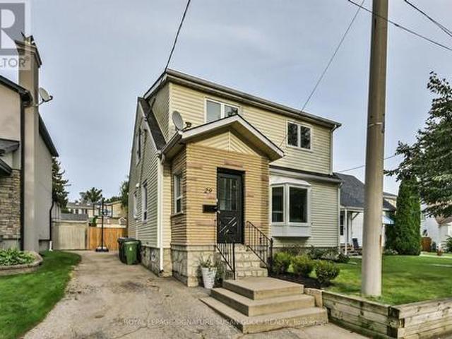 29 Topham Road, Toronto, ON, M4B 3K3 house for sale | Listing ID E13864 | Royal LePage