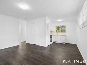 2/9 Twenty Third Avenue, Palm Beach, QLD 4221