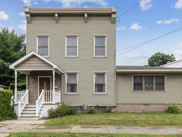 29 Washington Ave, Waterford, NY 12188