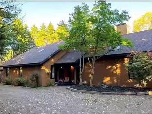 29 Woodlane Dr, Sackville, NB, E4L 3L4 house for sale Listi.