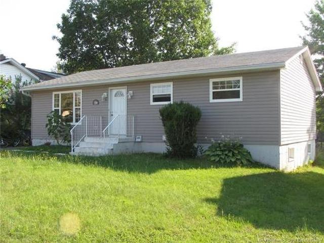 29 Alice Ave, Moncton, NB, E1E 2H9 house for sale | Listing ID NB145467 | Royal LePage