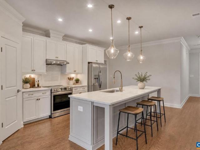 29 Allen Creek Rd