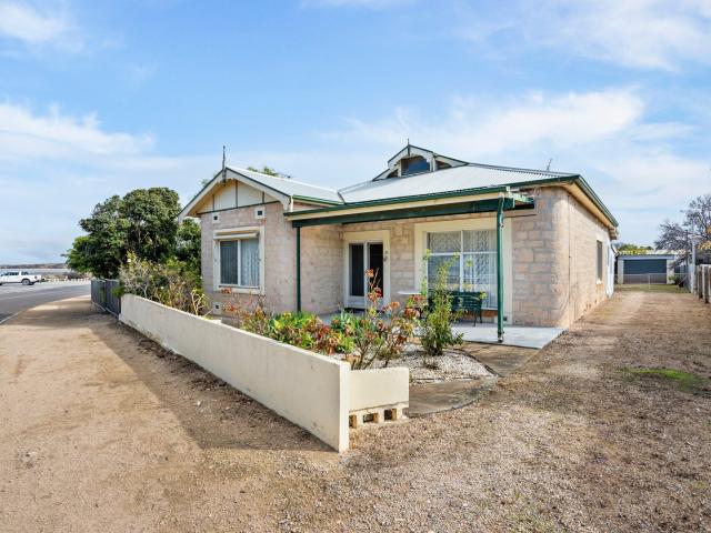 29 Anzac Parade, Stansbury, SA 5582 House for Rent Ray White Yorke Peninsula