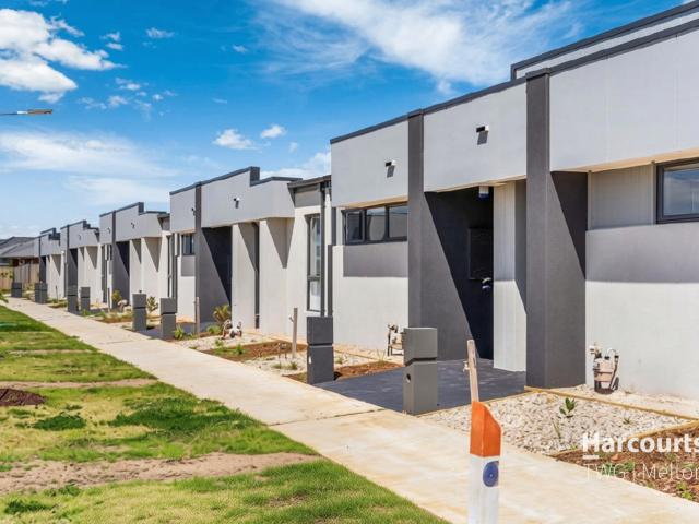 29 Bayview Walk, THORNHILL PARK, VIC 3335
