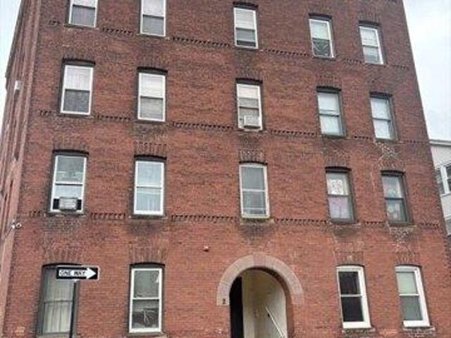 29 bedroom, Worcester MA 01610 104442270
