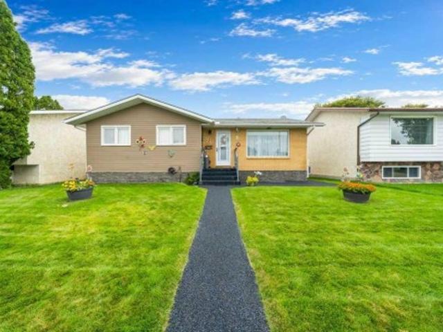 29 Cairns Way Se, Medicine Hat, AB, T1B 1M3 house for sale | Listing ID A2344 | Royal LePage