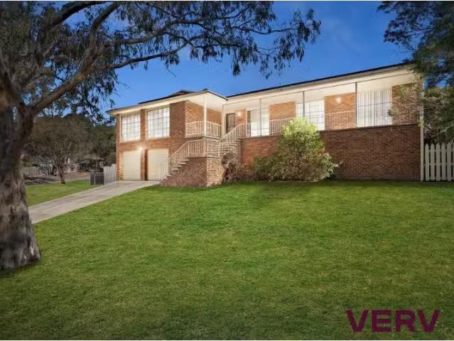 29 Callister Crescent, Theodore House for rent Listed by Loui.