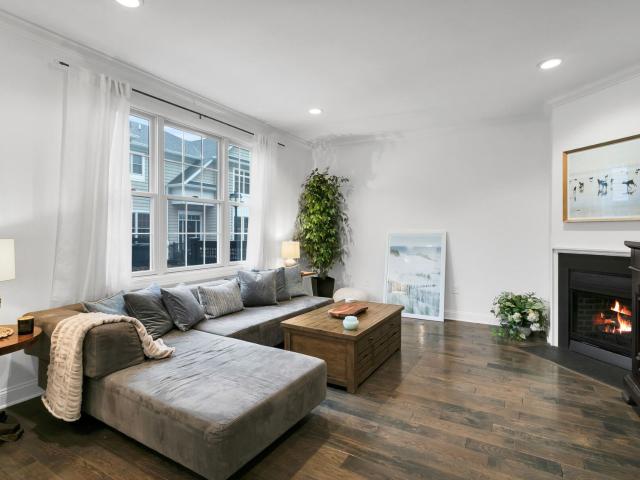 29 Carriage Gate Drive, Little Silver, US, NJ