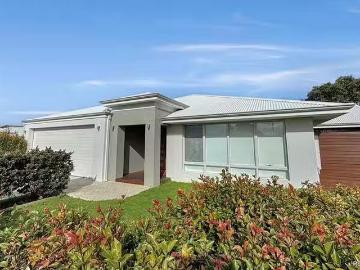 29 Comet Corner, Mckail, WA 6330