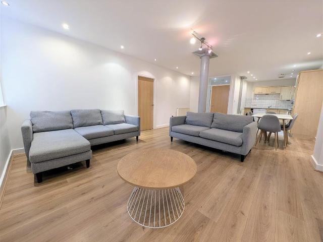 29 Cornhill, Liverpool L1, 3 bed flat to rent, £1,600 pcm | PrimeLocation