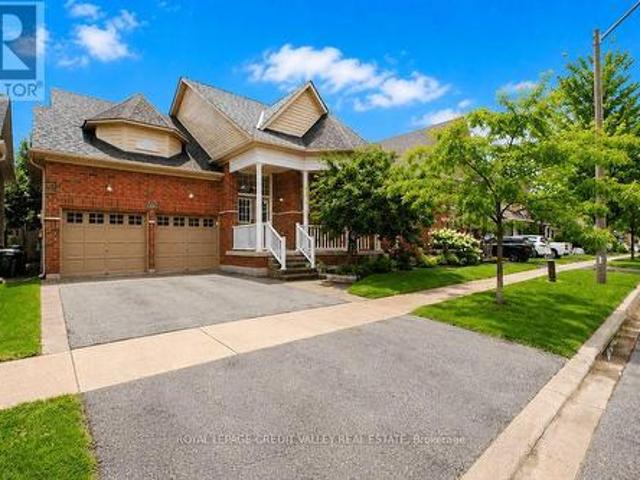 29 Counsellor Terrace, Barrie, ON, L4M 7H1 house for sale | Listing ID S13634 | Royal LePage
