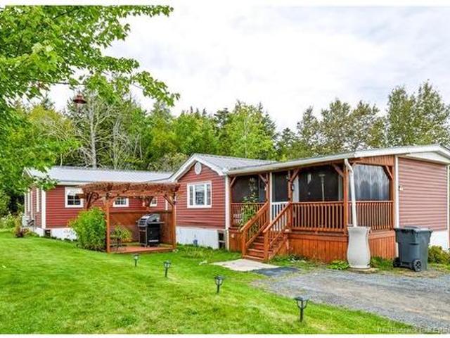 29 Clarence Cres, Nackawic, NB, E6G 1G3 house for sale | Listing ID NB148041 | Royal LePage