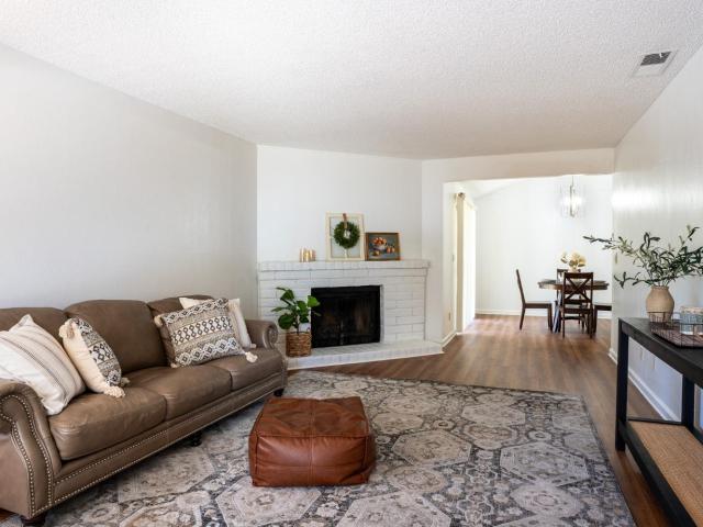 29 Dean Way, Folsom, CA 95630 | MLS #226027
