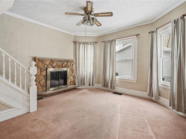 29 E Ridge Ave