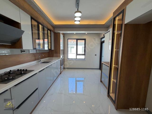 29 EKİM MH'DE GENİŞ *3+1 *YERDEN ISITMALI *ULTRA LÜKS *GENİŞ BALKONLU ! YÜKSEK KREDİ İMKANI DAİRE
