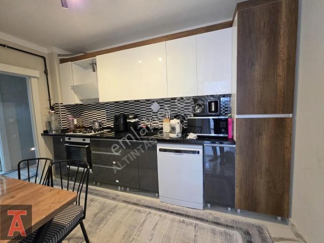 29 Ekim Mah'de Ara Kat Asansörlü Full Yapılı 2+1