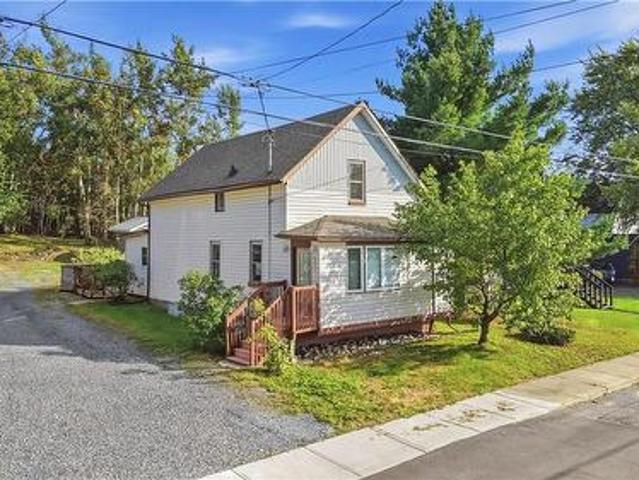 29 Evans Road, Copper Cliff, ON, P0M 1N0 house for sale | Listing ID 2130 | Royal LePage