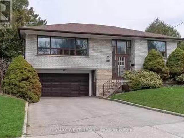 29 Fulwell Crescent, Toronto, ON, M3J 1Y4 house for sale Li.