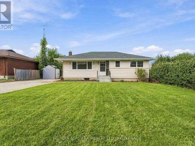 29 Glengarry Road, St. Catharines Oakdale, ON, L2T 2T9 house for sale | Listing ID X13790 | Royal LePage