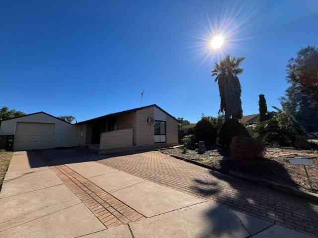29 Harris Crescent, Port Augusta West