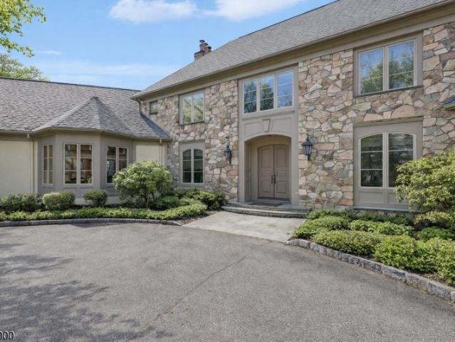 29 Hilltop Rd