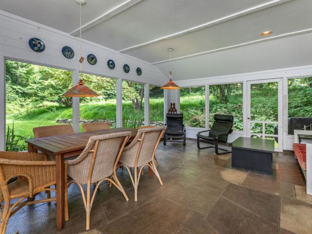 29 Holiday Point Road, Sherman, US, CT