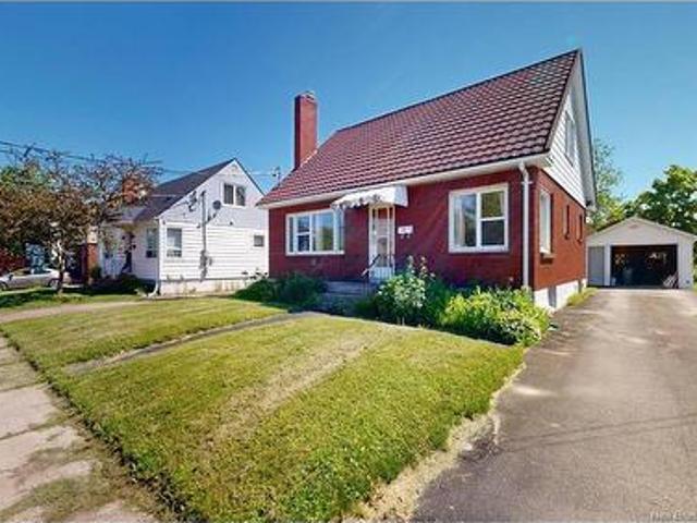 29 Humphrey St, Moncton, NB, E1C 6N8 house for sale | Listing ID NB141033 | Royal LePage