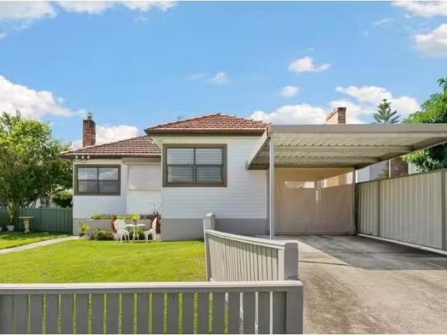 29 Irrawang Street, Raymond Terrace House for rent Listed by.